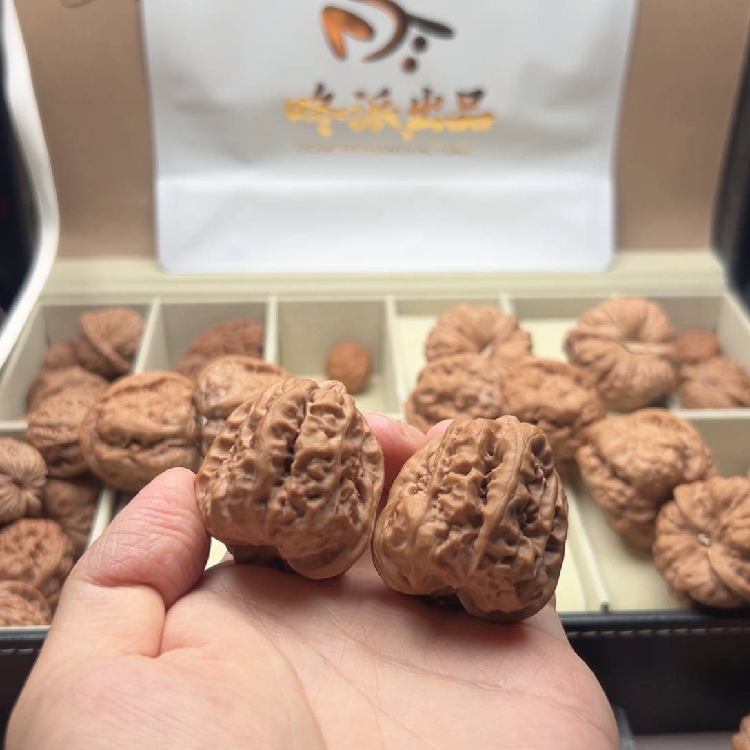 y***y文玩核桃吊坠延庆蛤蟆