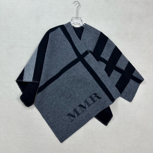 99新 BURBERRY/博柏利 黑灰色羊绒披肩/WL1771