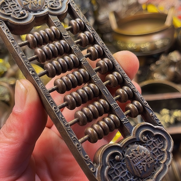 精美铜器精美铜器 