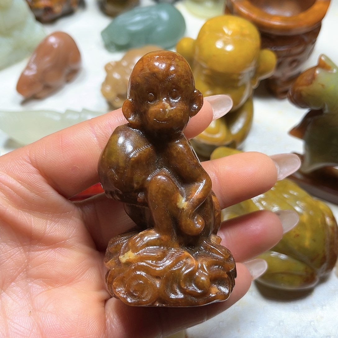 白玉菩提吊坠白玉菩提吊坠