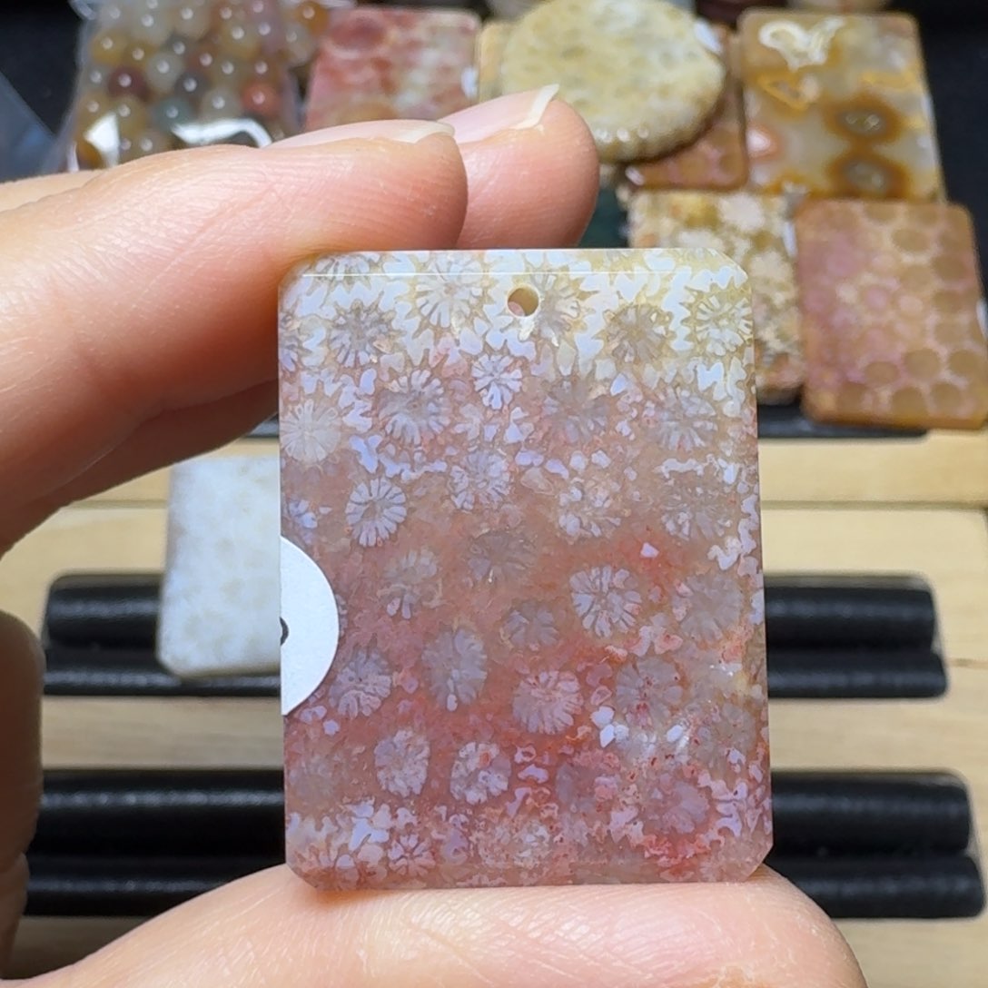 硅化玉粉冰 平安无事牌未镶嵌