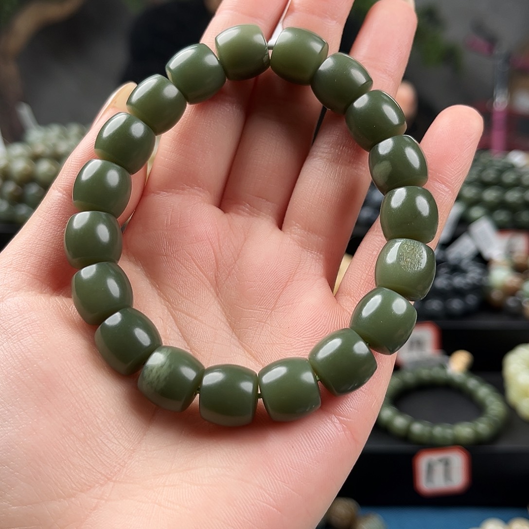 和田玉未镶嵌手链