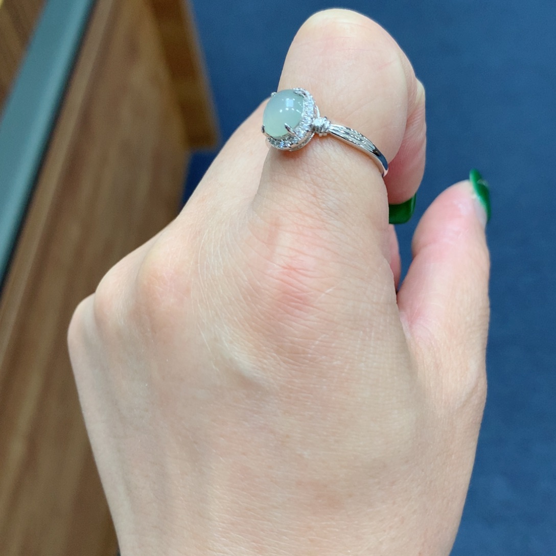 未镶嵌戒指翡翠买断