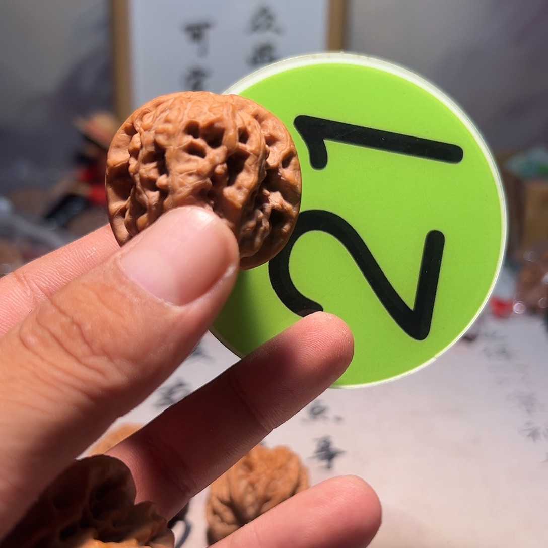 飞***狐文玩核桃，绿色21号