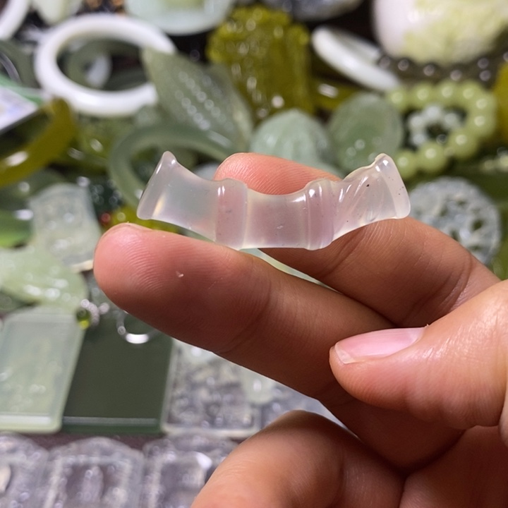 岫玉岫玉挂件未镶嵌