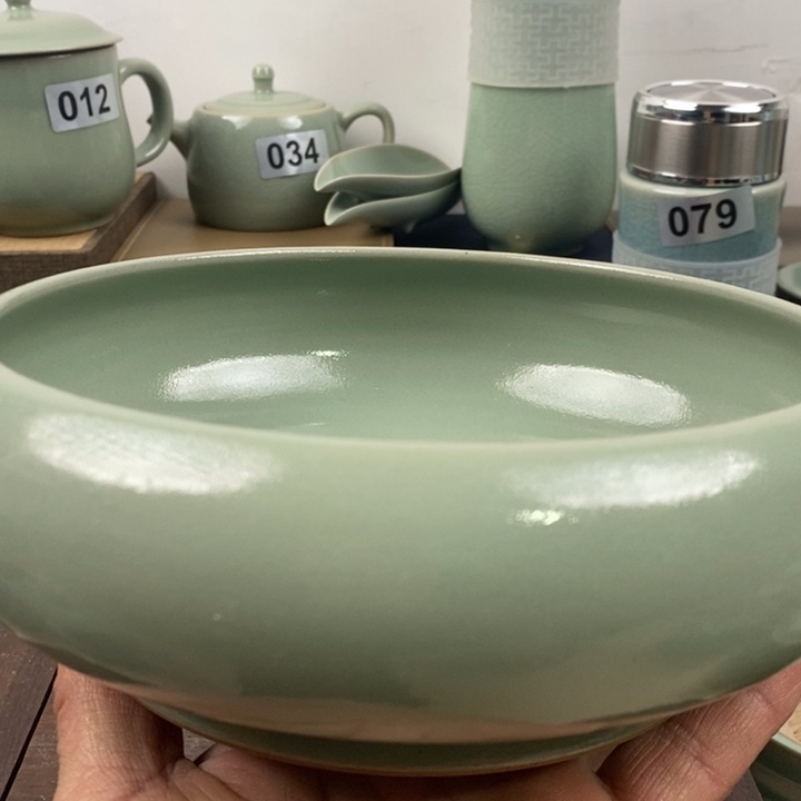 摆件天***边原碎釉，原产地汝瓷 微瑕