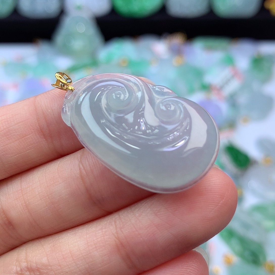 翡翠颈饰18K金镶嵌缅甸翡翠