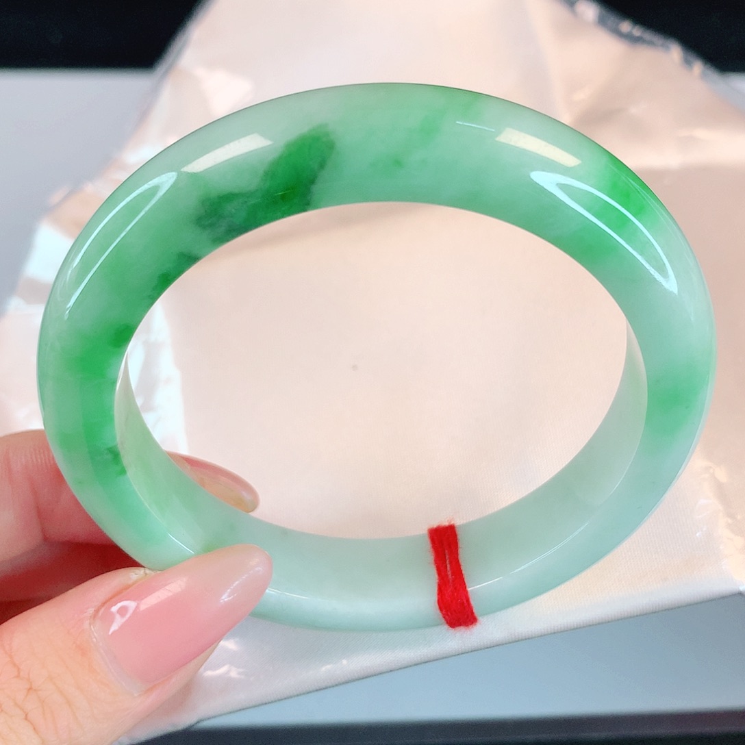 翡翠手镯未镶嵌1022翡翠