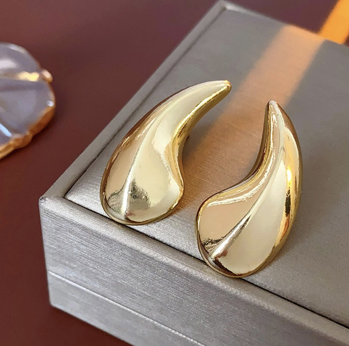 足银玻璃耳饰 S925银轻巧金色水滴耳钉女欧美简约个性时尚耳环