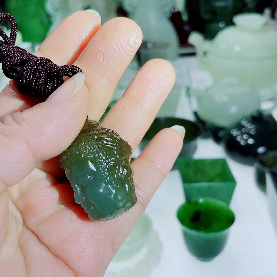 和田玉（糖玉）挂件未镶嵌