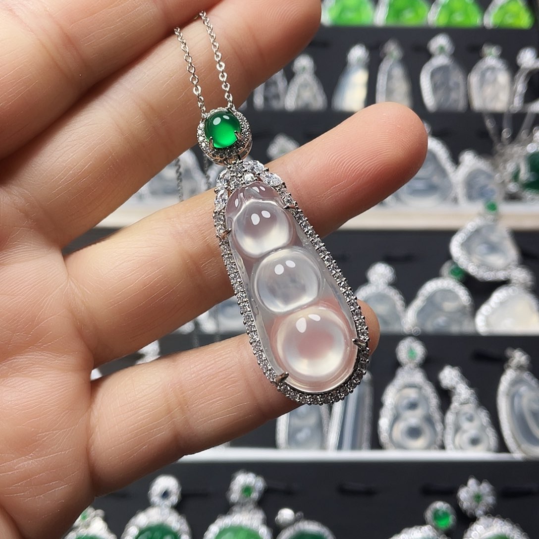 玛瑙/玉髓颈饰合金