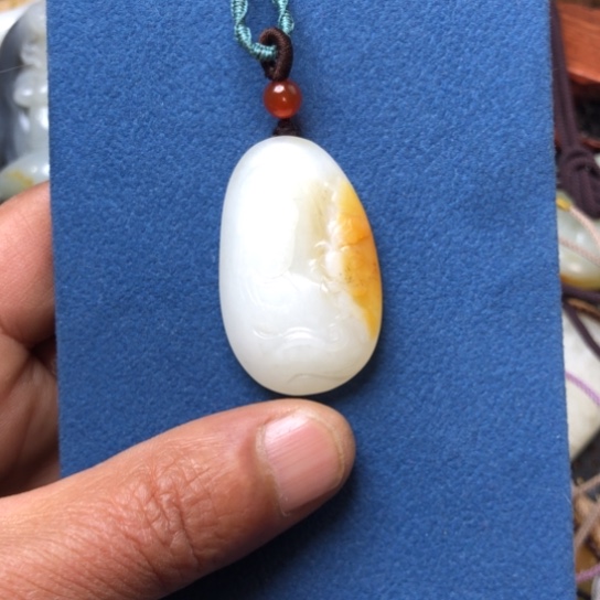 和田玉手绳未镶嵌龙*