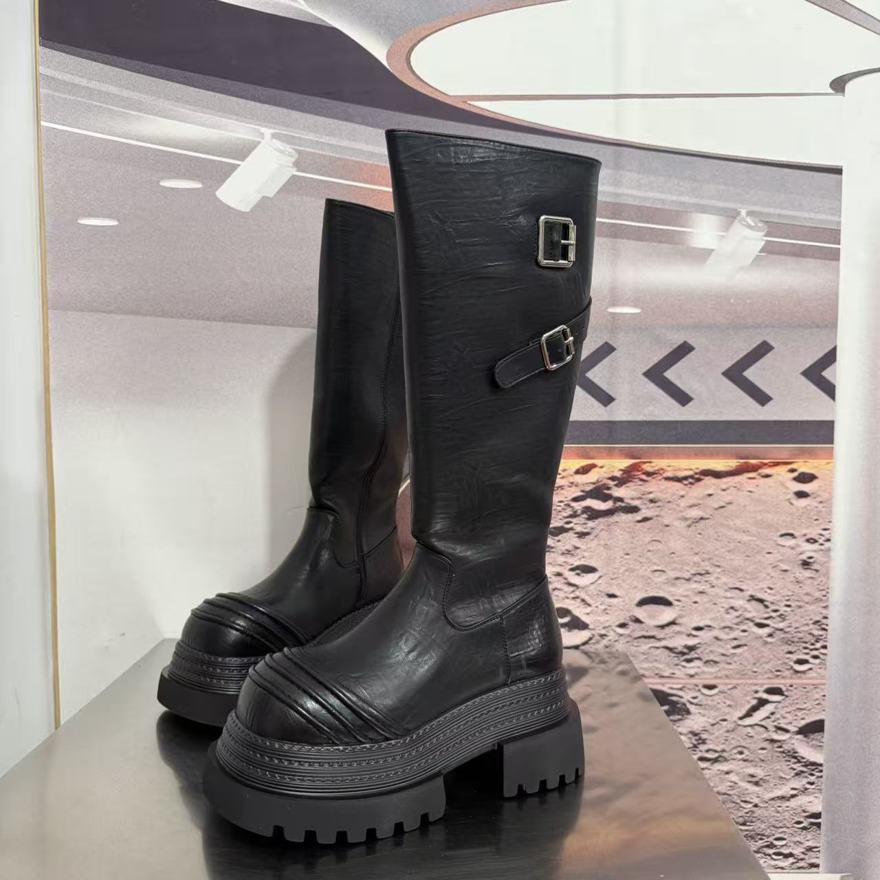 8705加绒新款2025长筒爆款精品长筒时装靴子百搭骑士靴