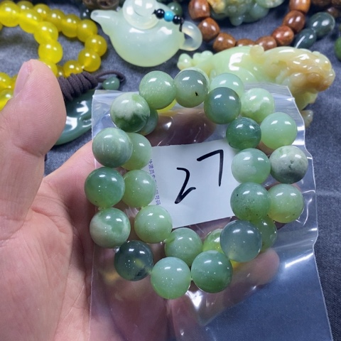 未镶嵌蛇纹石玉手链