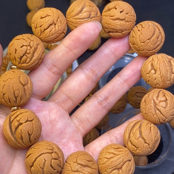 文玩核桃吊坠秦岭龙纹桃核222