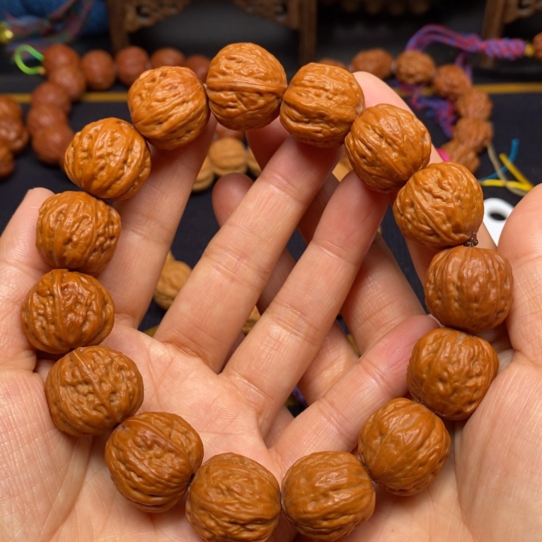 桃核手串麒麟元宝