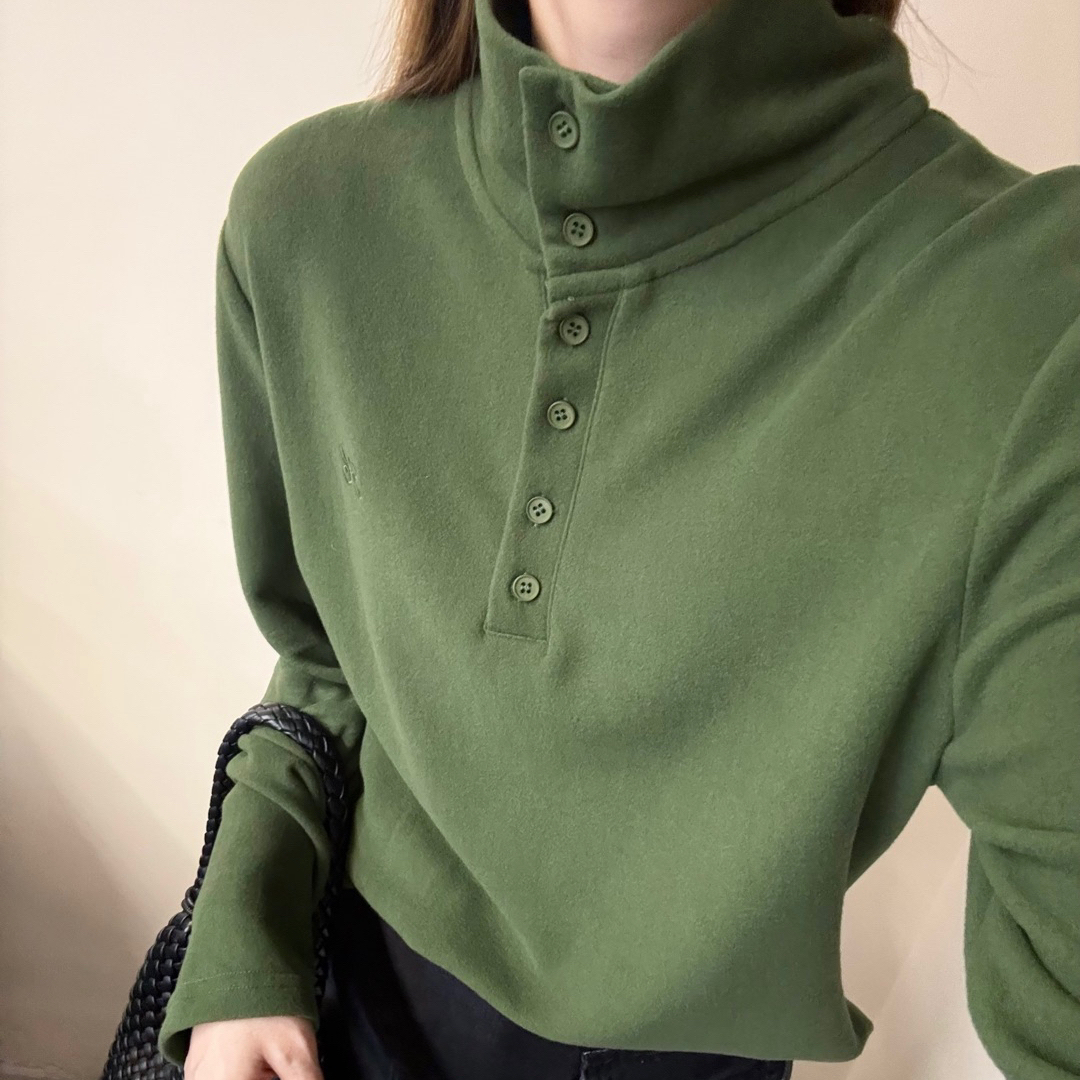 DMG纽扣上衣显瘦亲肤T恤搭新款打底领口保暖衫女简约双面德绒8991