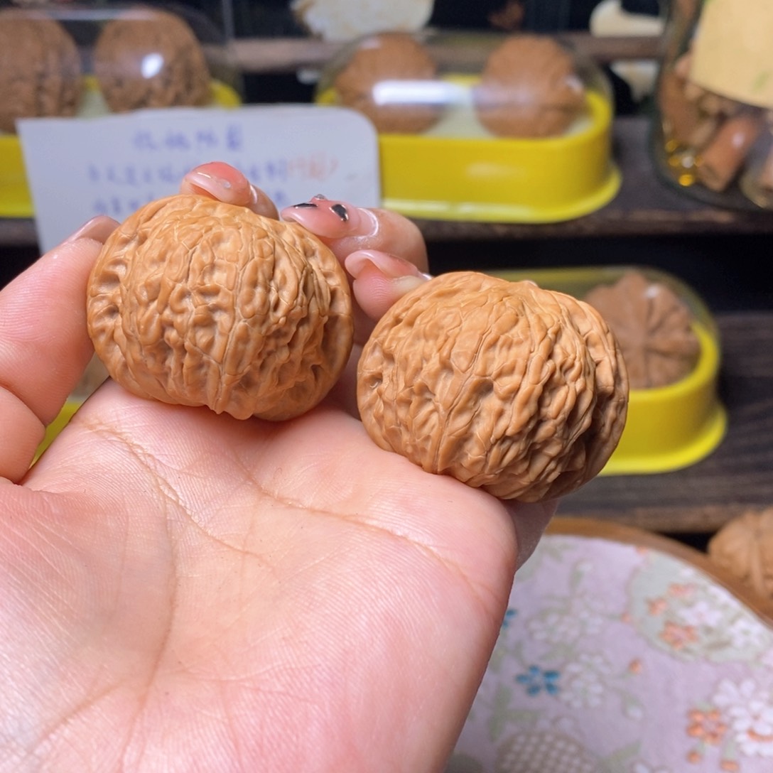 文玩核桃把件流*磨盘40全品