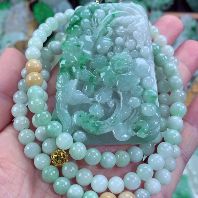 【闪购商品】翡翠未镶嵌吊坠(不含链)