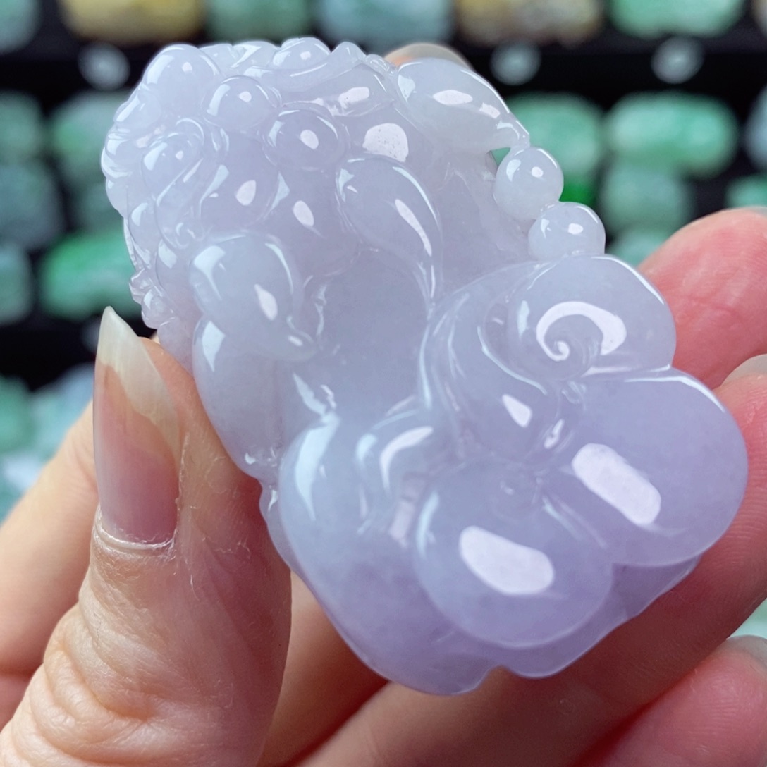 翡翠颈饰未镶嵌天然