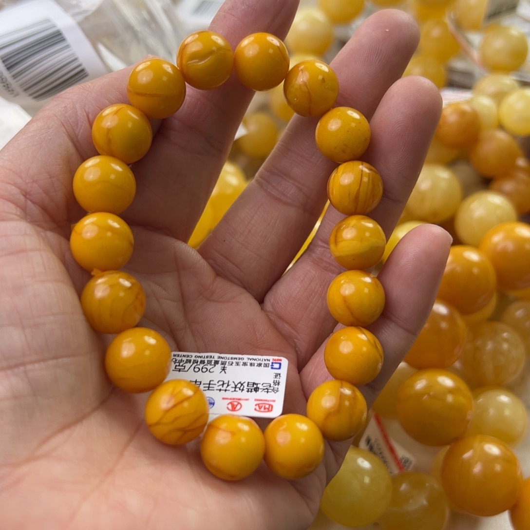 琥珀珠宝奇石未镶嵌