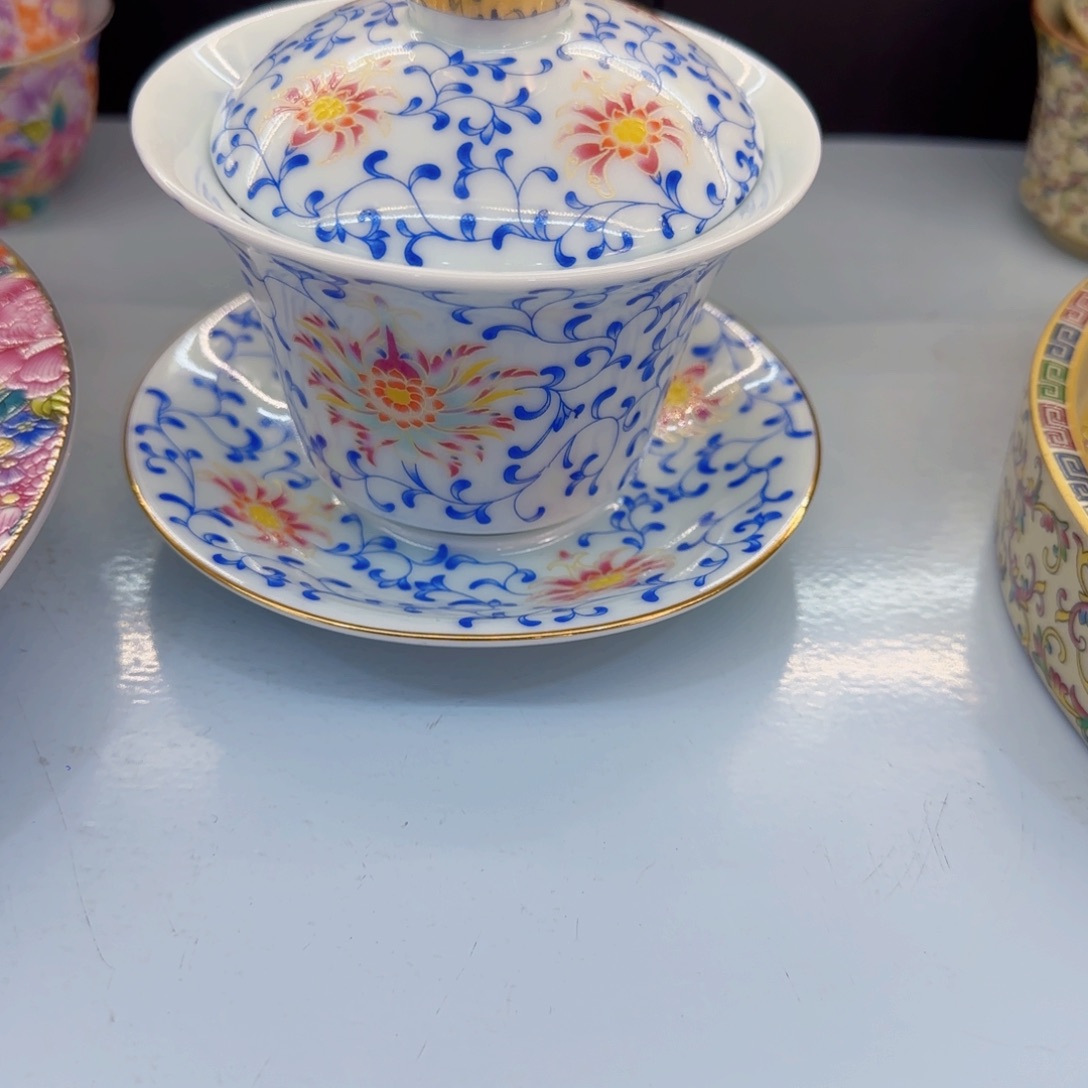 这些盖碗真好看！！！