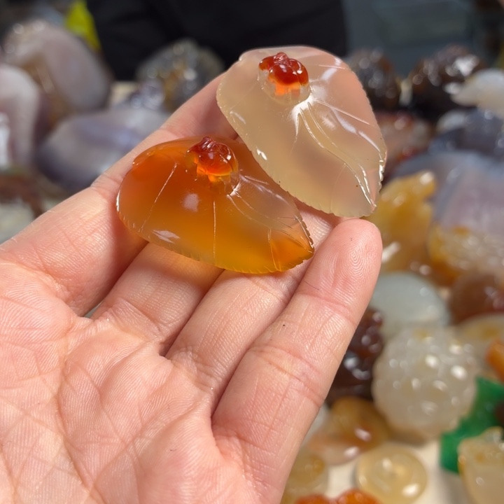 鸢***天玛瑙/玉髓未镶嵌吊坠(不含链)