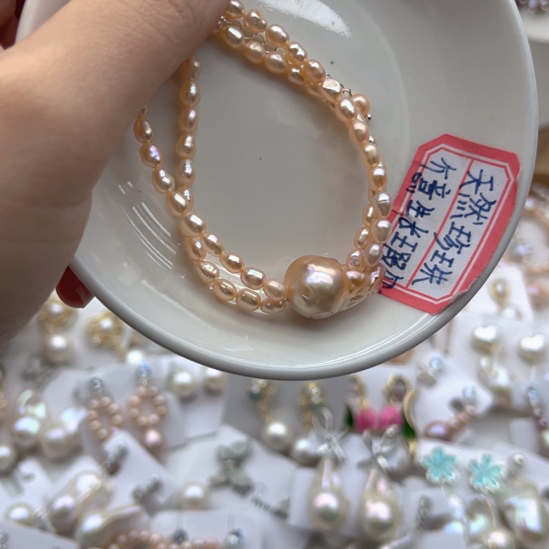 未镶嵌淡水珍珠颈饰