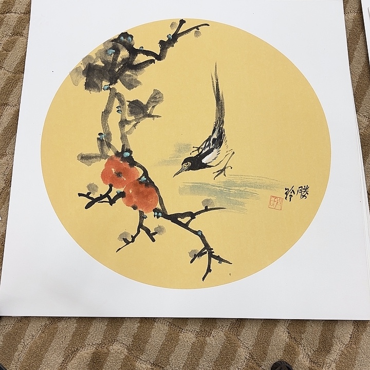 国画花鸟的翅膀是一个巨大的蝴蝶