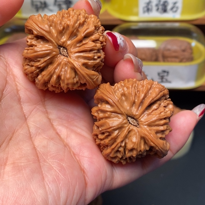 文玩核桃吊坠42全品南疆石