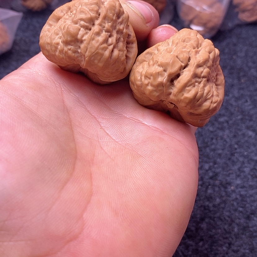 【闪购商品】文玩核桃吊坠39三角蛙