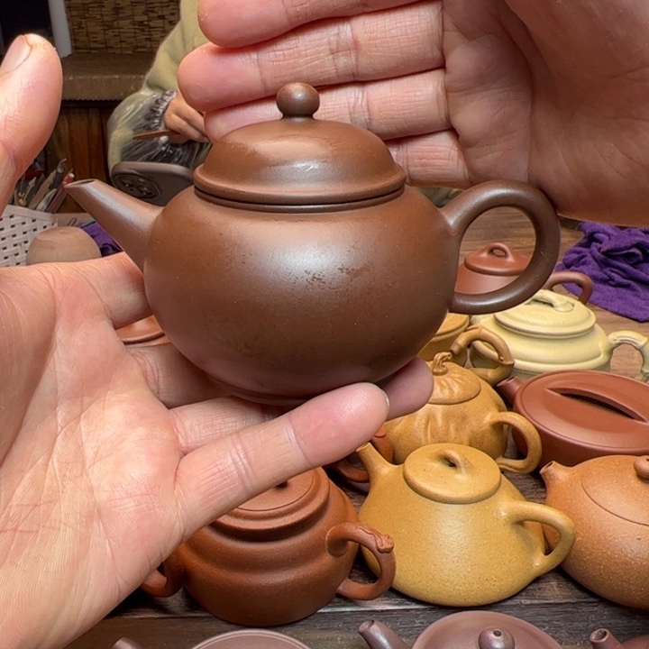 紫泥茶壶紫泥半手精工制作水平200c c