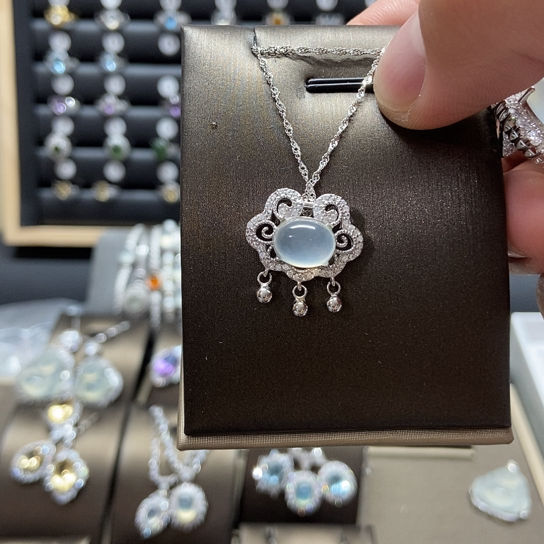 银S925镶嵌蛇纹石玉手链多**王