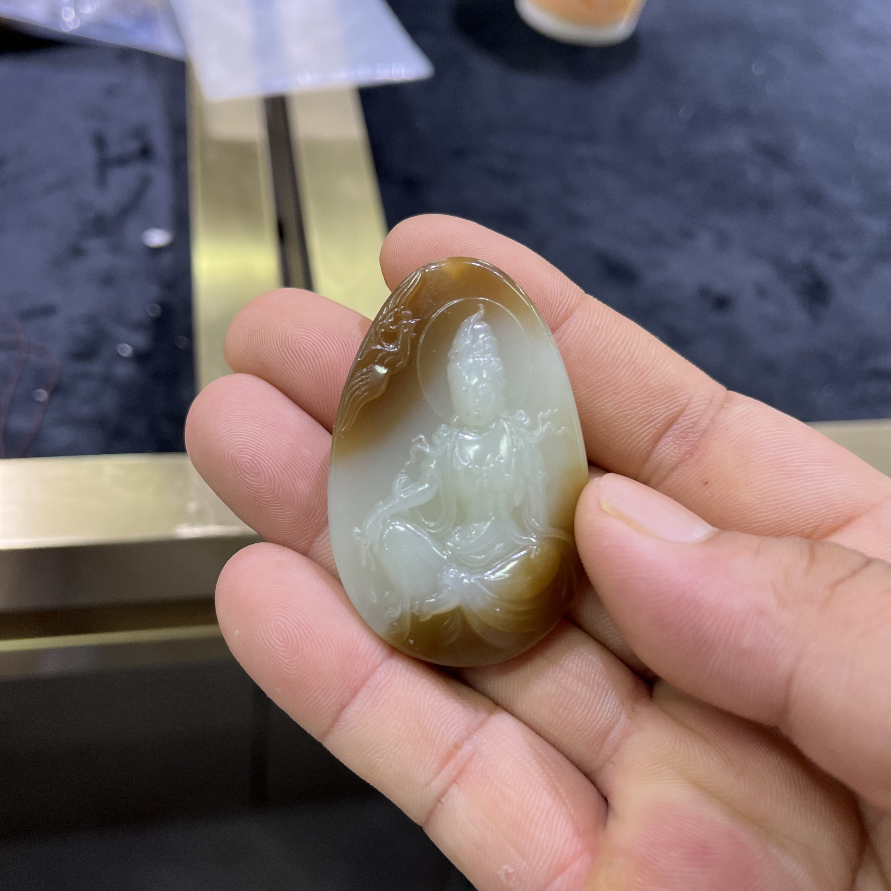 新疆和田玉且末金山糖