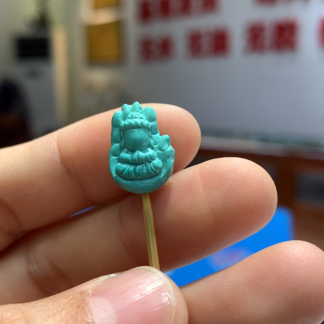 绿松石配饰未镶嵌