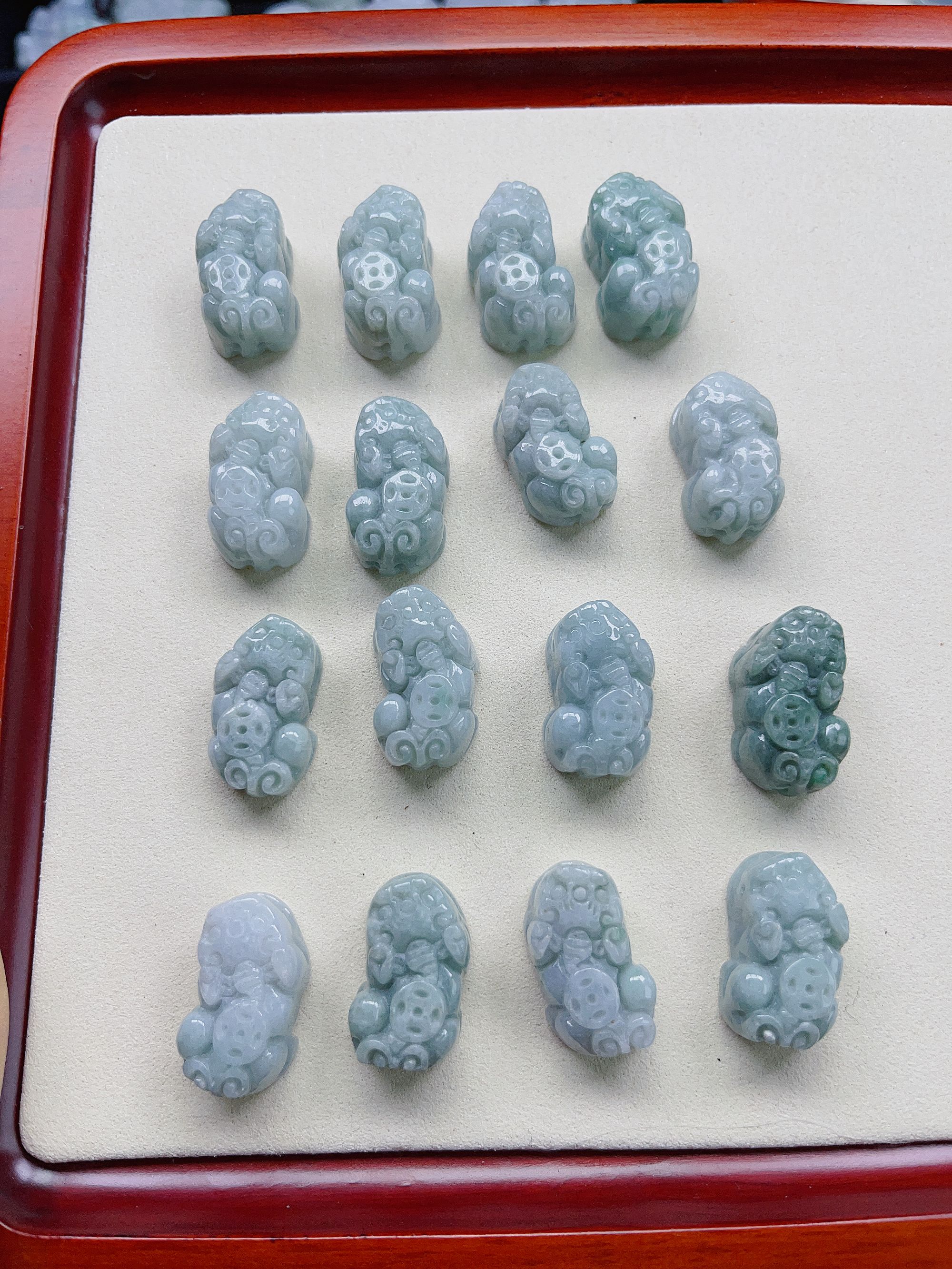 天然缅甸A货翡翠卡25貔貅吊坠多样性发货拍一发一