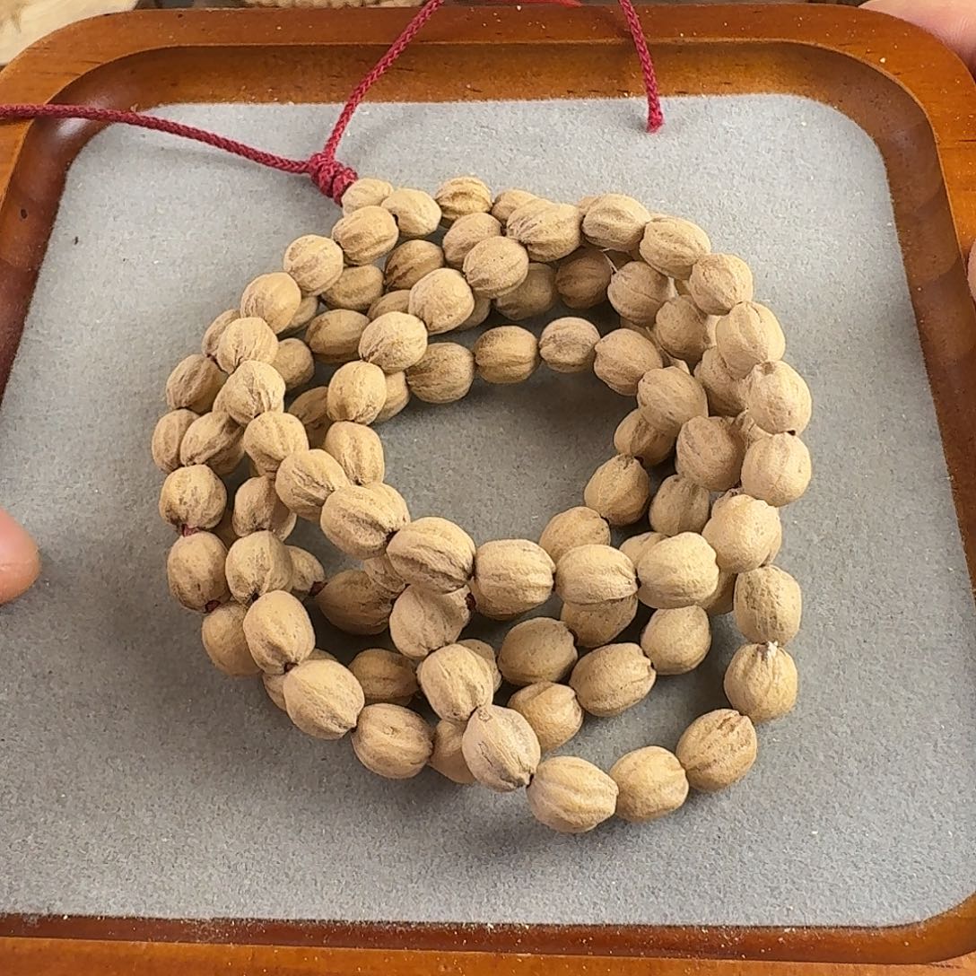 来***了吊坠柏香籽/百香籽