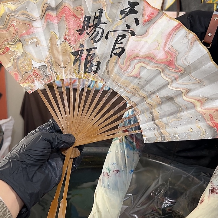 手写折扇天官赐福色天官赐福