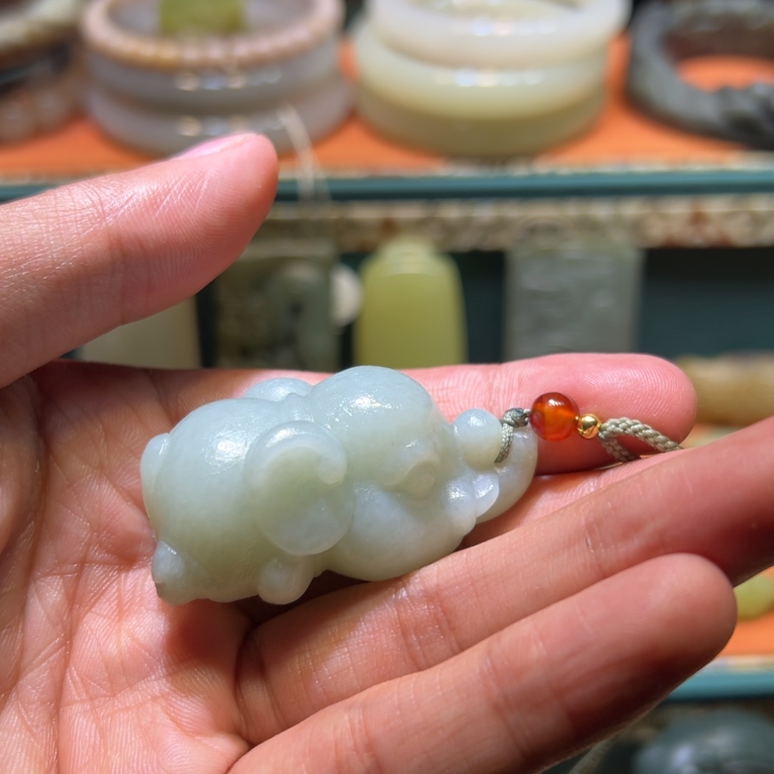 和田玉未镶嵌挂件