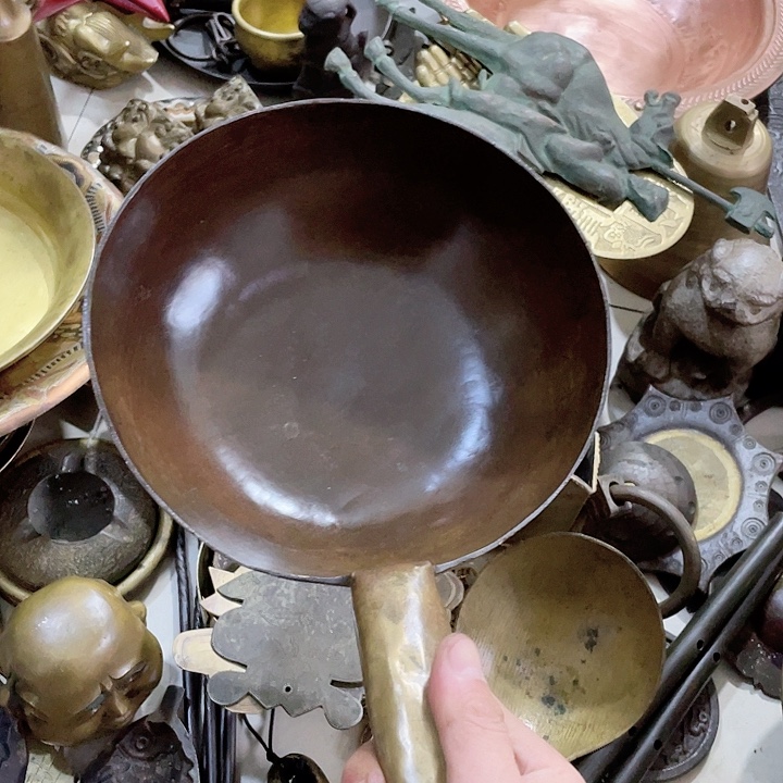 黄***紫老式铜件古朴典雅的风格