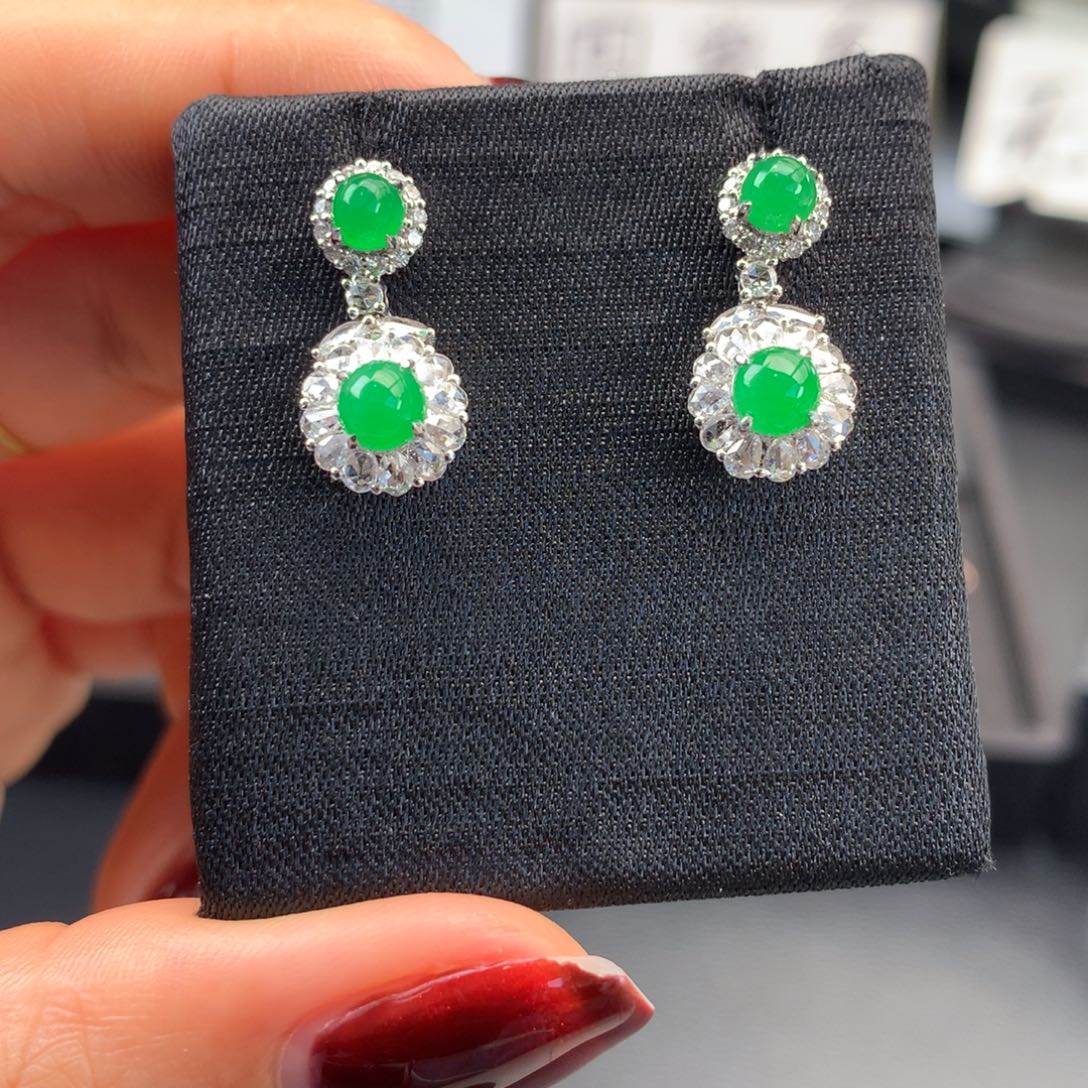 翡翠未镶嵌耳饰冰阳绿耳饰（买断价7600）