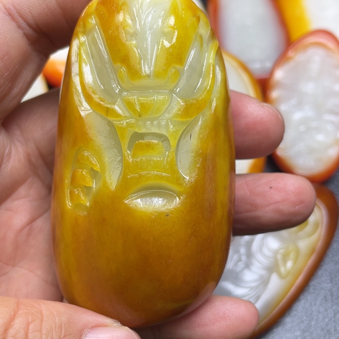 和田玉未镶嵌挂件