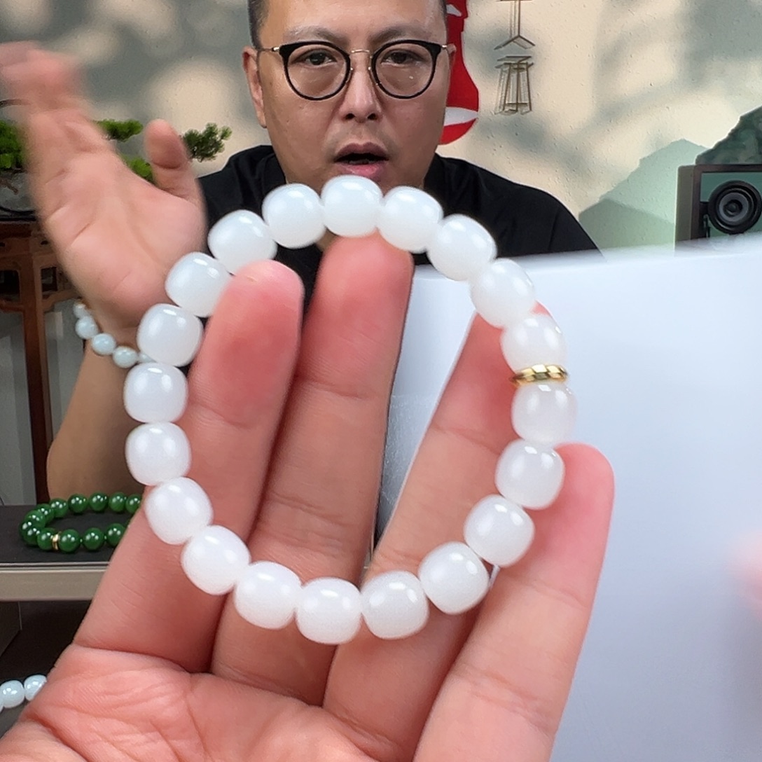 和田玉未镶嵌手链卡10mm藏物于田