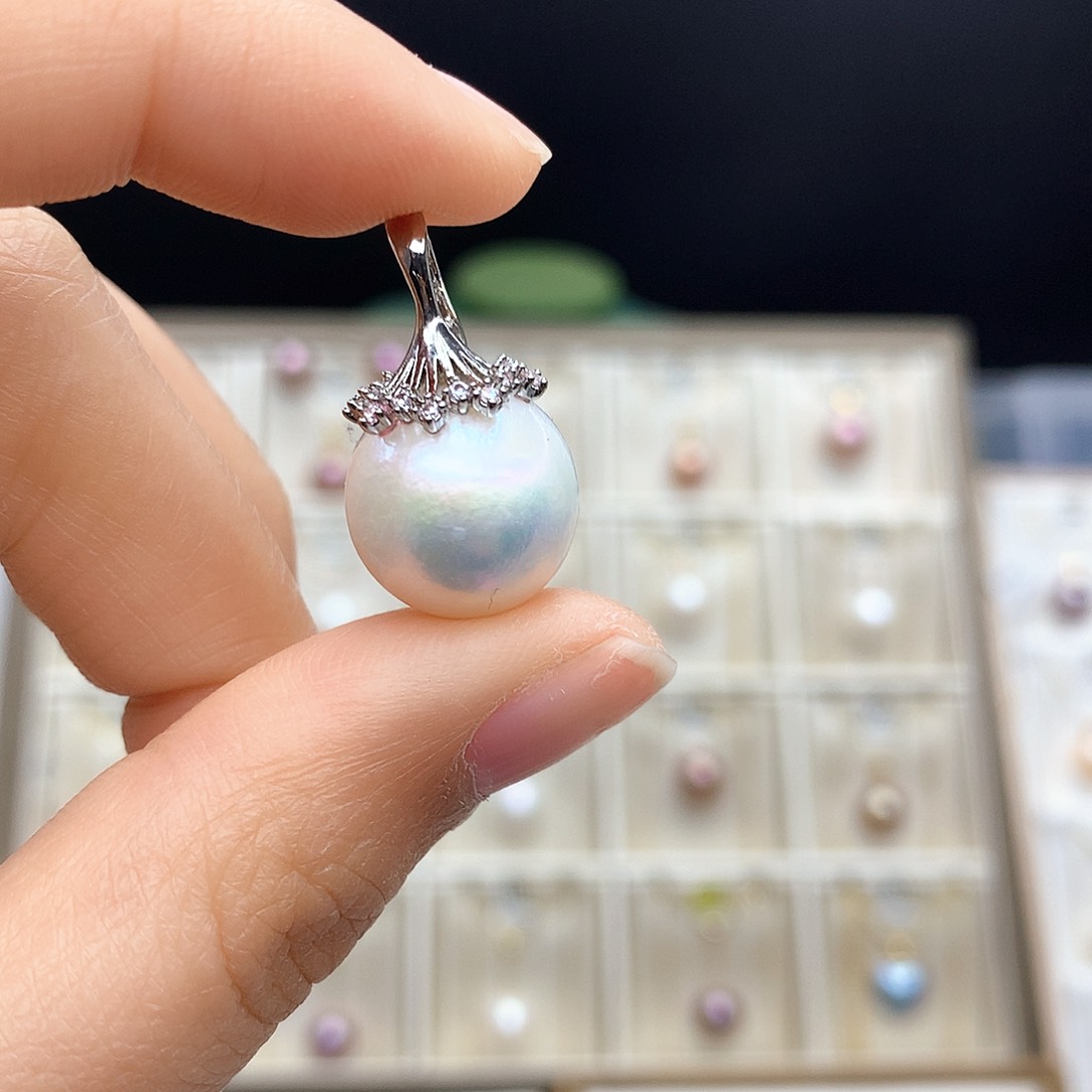 淡水珍珠合金颈饰