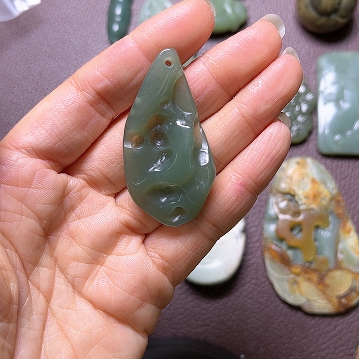 岫岩河磨玉（透闪石质玉）手绳未镶嵌