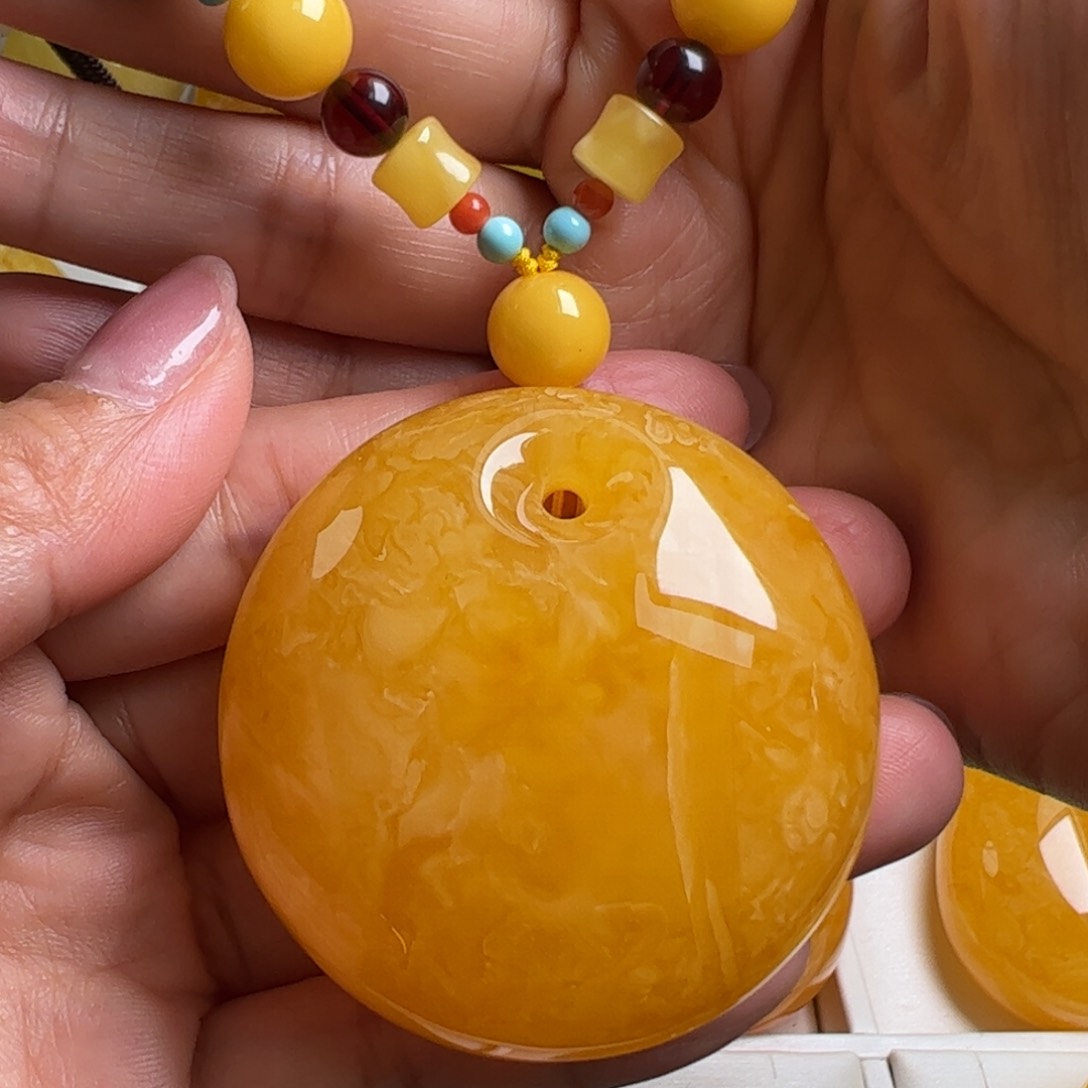 蜜蜡毛衣链未镶嵌无优化