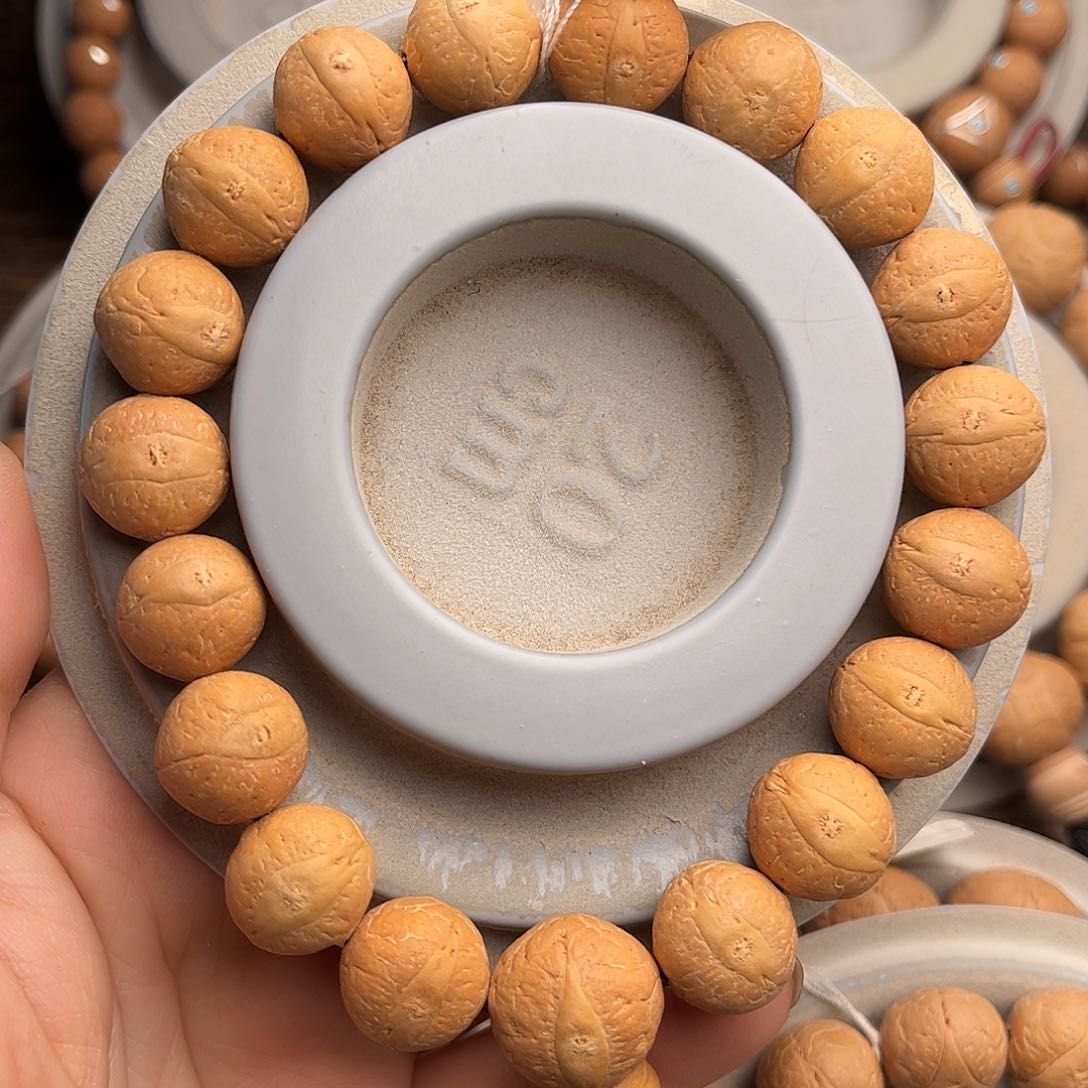 凤眼菩提手串14福利