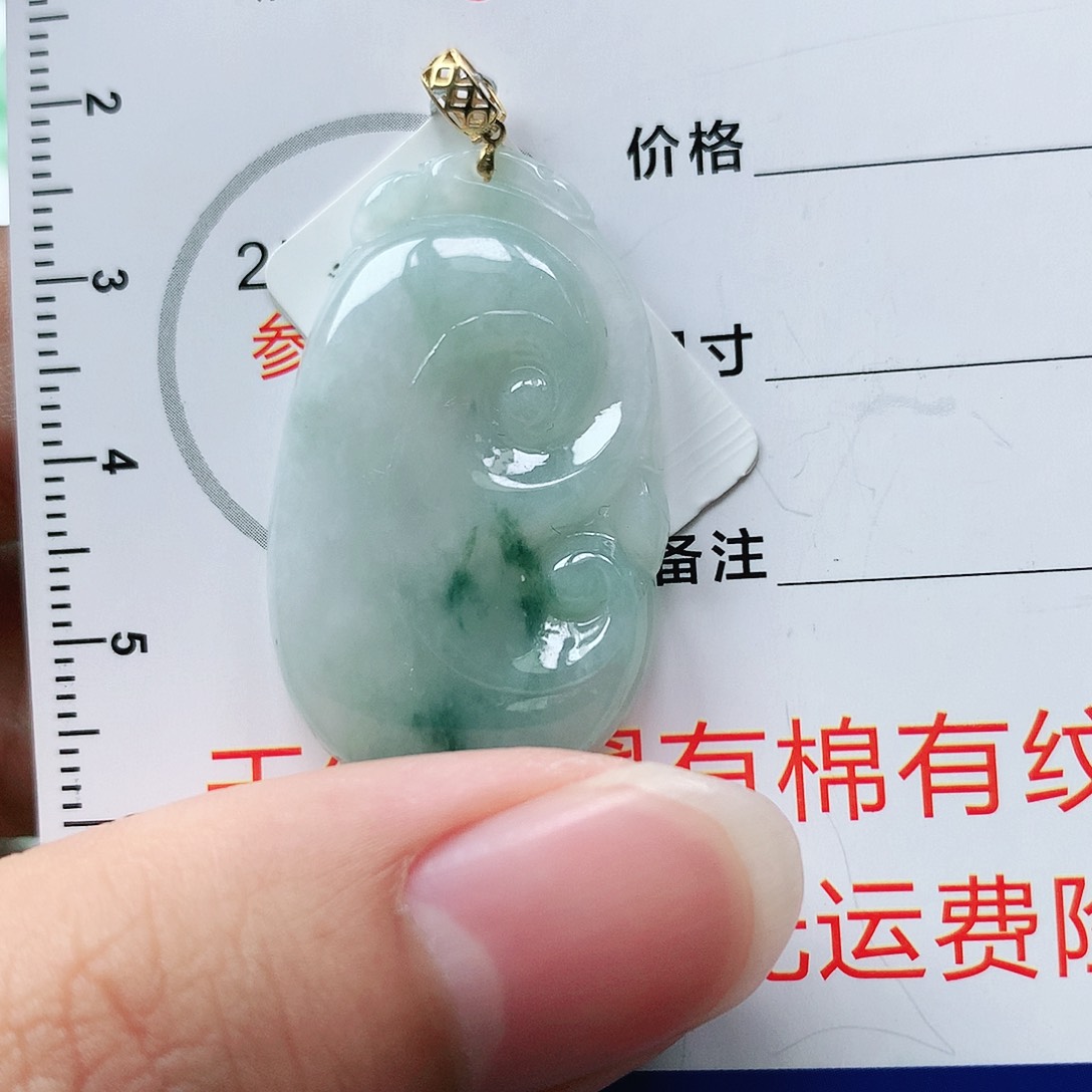 翡翠颈饰18K金镶嵌11111111111