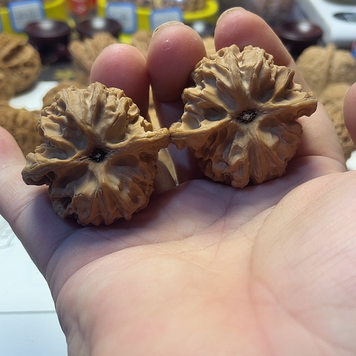 鹿***r文玩核桃吊坠苹果