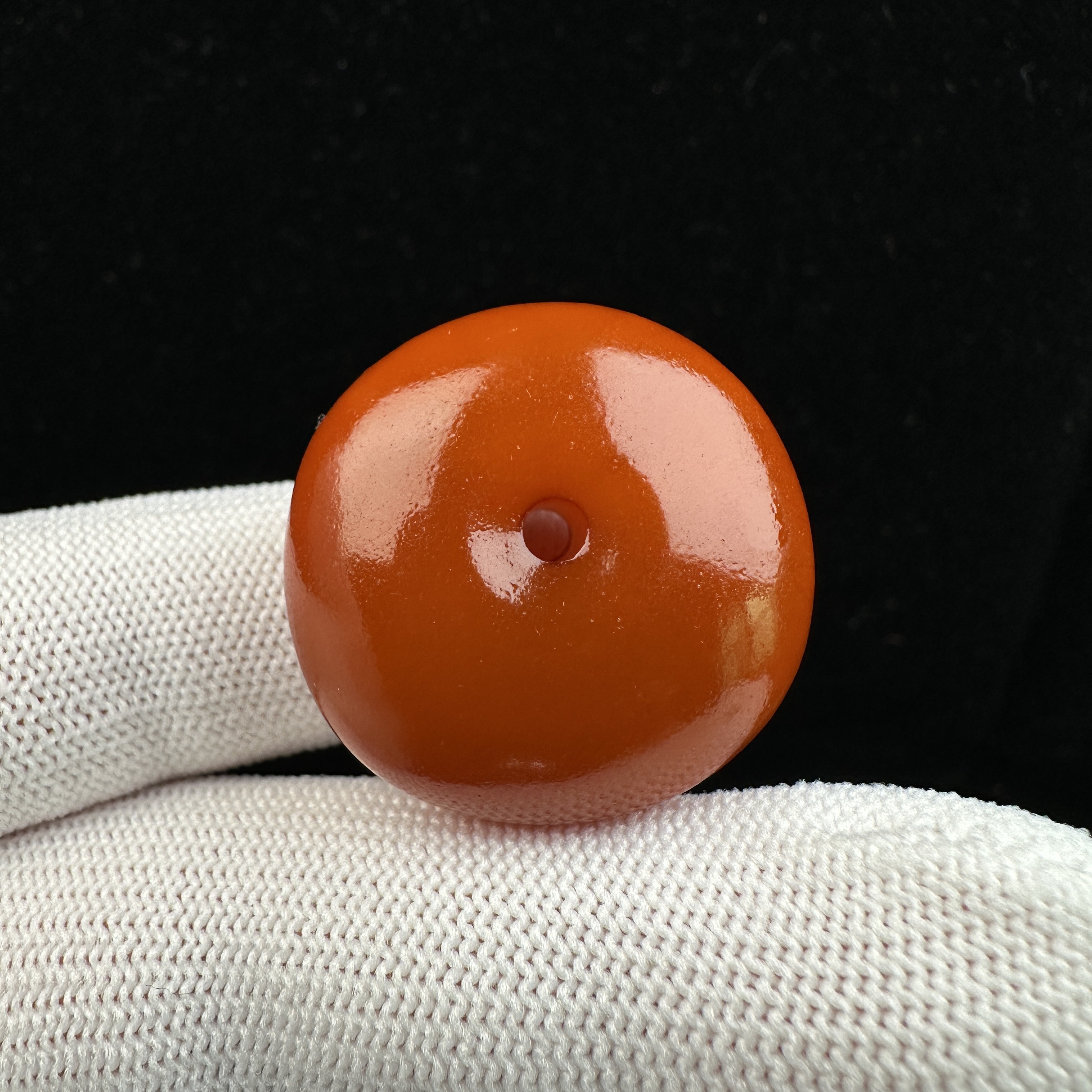 Y38-56天然原矿蜜蜡老蜡藏扣28x14mm抖音基地质检发货